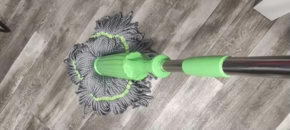 Kleneo™ Self-Twisting Rotating Mop (360° Spin Dry System)